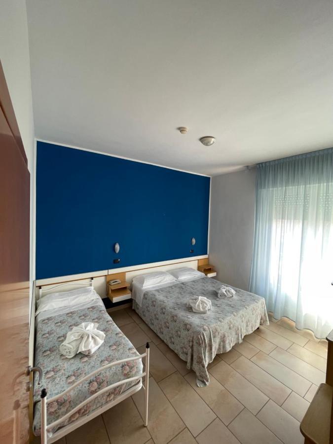 Hotel Marilonda Rimini Pokoj fotografie
